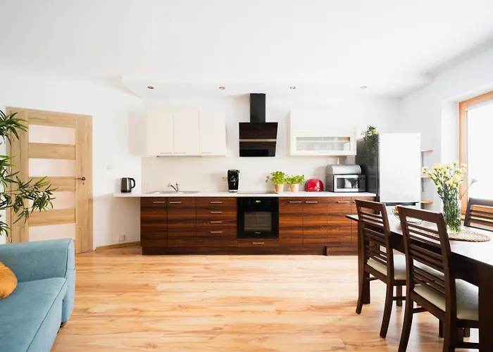 Big - Design - 3 - Centre *